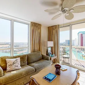 https://pelican-beach-resort-818.hotels-destin.com
